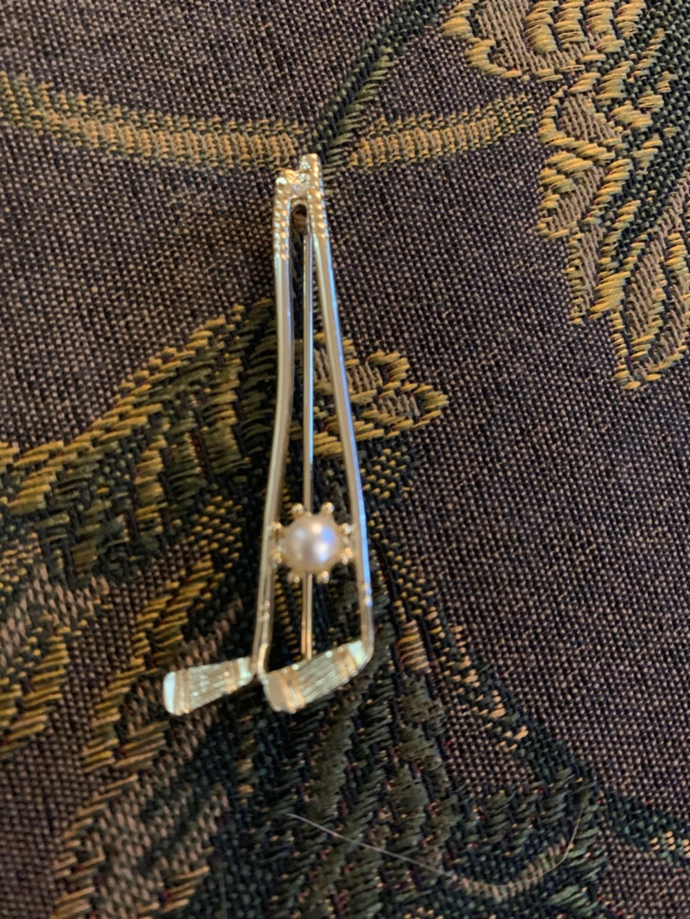 Vintage Gold and Pearl Golf Brooch